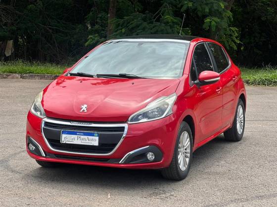 PEUGEOT 208 1.6 ALLURE 16V FLEX 4P AUTOMÁTICO PEUGEOT 208 1.6 ALLURE 16V FLEX 4P AUTOMÁTICO